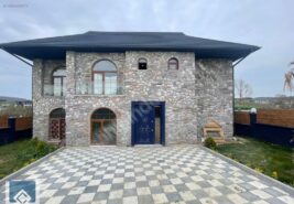 ŞEHRİN GÜRÜLTÜSÜNDEN KURTULABİLECEĞİNİZ MÜSTAKİL HAVUZLU VİLLA